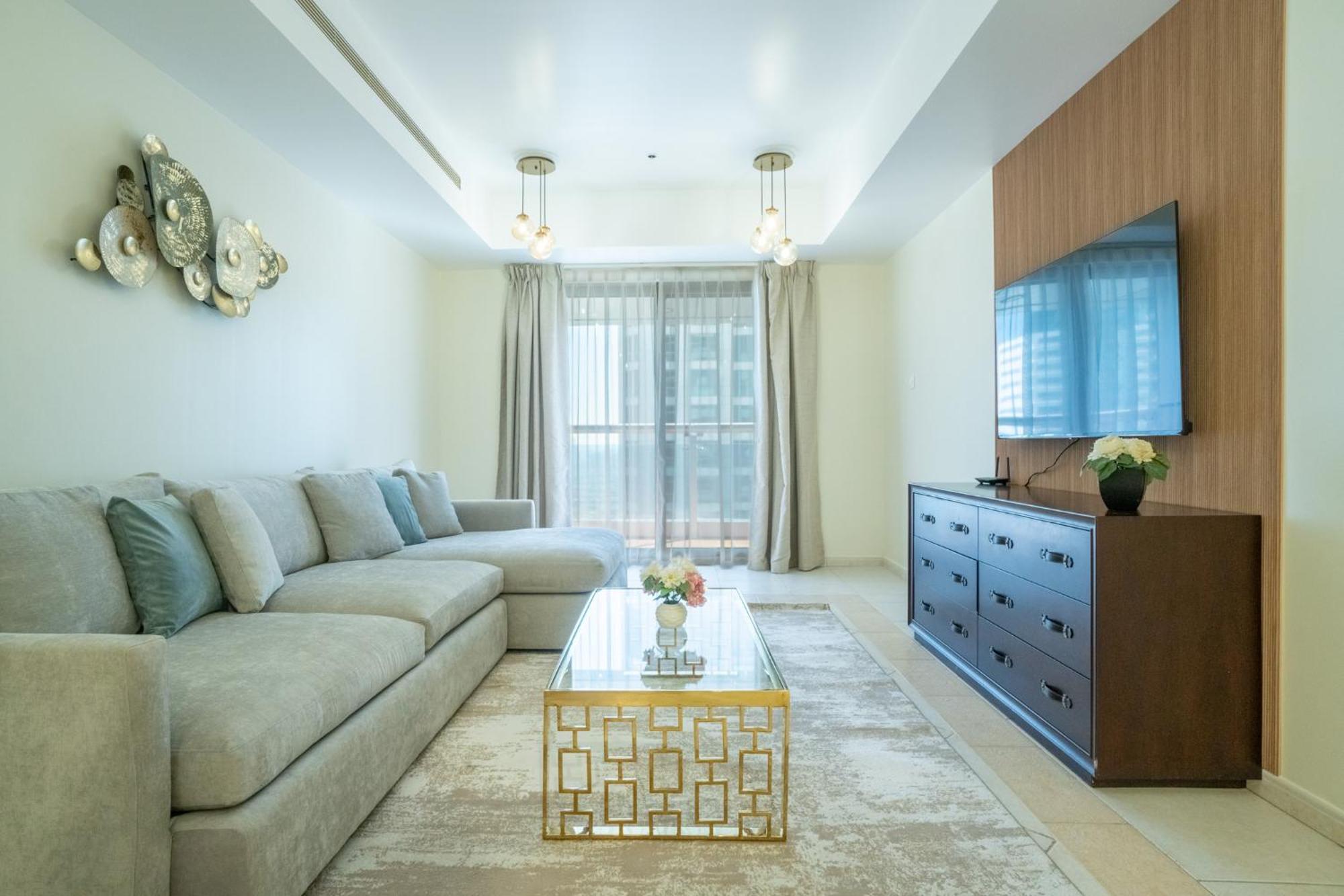 Cozy One-bedroom In Marina Dubai
